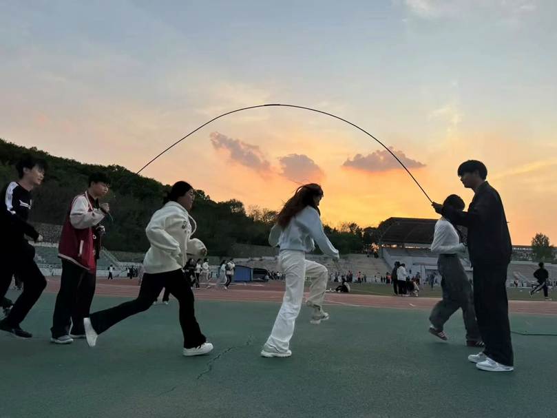 图示, 示意图 中度可信度描述已自动生成:ver1